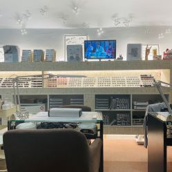 -AKIRA 安久日式美甲美睫