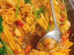 -街角等你.大连海鲜烧烤.经典铁板海鲜串(西安路店)