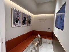 -HIMO海马体照相馆(上海华润CP静安店)