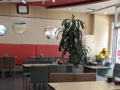 大堂-李先生牛肉面大王(营口大润发店)