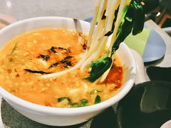 油鸡枞米线-半山腰·云南菜(侨福芳草地店)