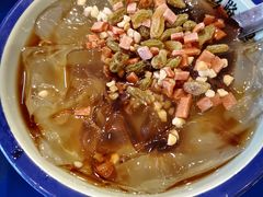 -马路边边 传媒大学店