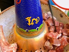 -毛辣果·贵州红酸汤牛肉火锅(西单店)