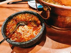 小锅米线-浩海火燒雲傣家菜(静安芮欧店)