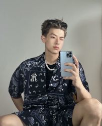 -川和潮人