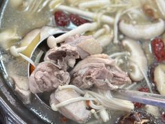 -濠轩阁特色生蚝火锅(水湾路店)