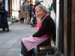 -新场古镇-停车场