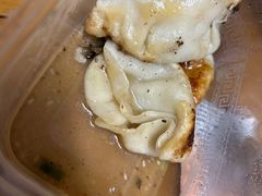 -黄阿姨锅贴大王(万航渡路店)