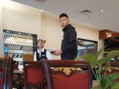 -嘉瑞酒店有限公司