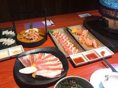 -山之屋炭火烧肉·生啤畅饮(大朗万科中央公园店)