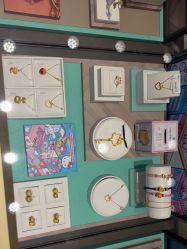 -周生生Chow Sang Sang(新世界店)