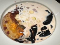 -RUXU入续糖水铺与包(卓悦中心店)