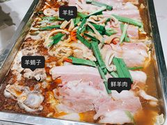 -聚汇三少·龙虾·中餐厅(莫邪路新天地店)