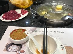 -名门潮牛·鲜牛肉海鲜火锅.烧烤自助餐厅(诚丰广场店)