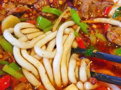 自贡水煮牛肉-懒人盐府人家(航天桥店)