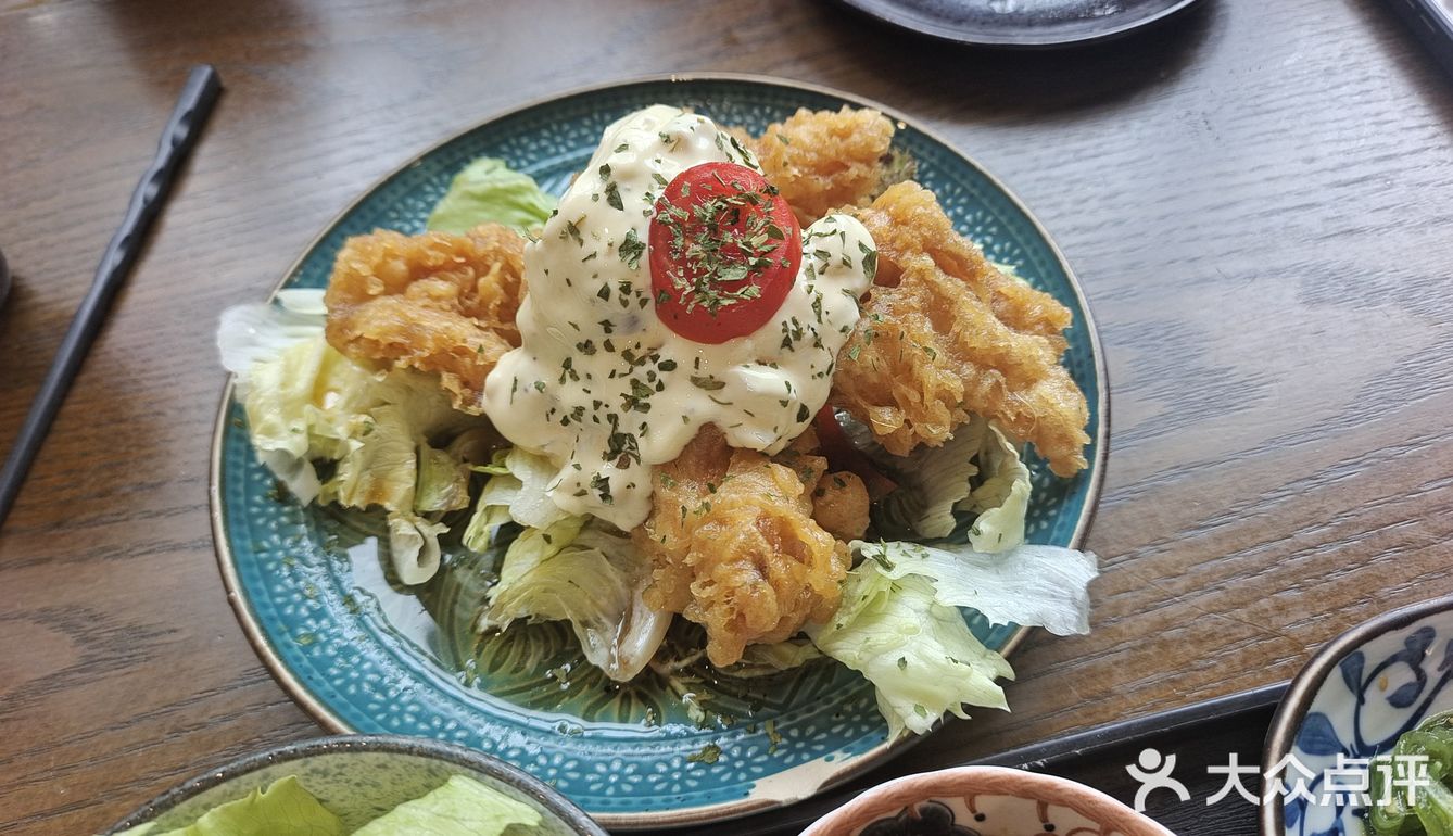 终于吃上竿屋的海鲜丼了谁羡慕🐟