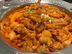 -胖哥俩肉蟹煲(湖滨银泰in77店)