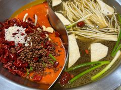 -沸炉重庆老火锅(军事博物馆店)