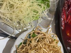 -朱光玉火锅馆(正弘城店)