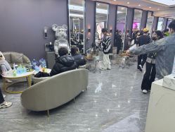 -藤野造型烫染·漂发