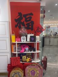 -U+nail优加专业美甲美睫