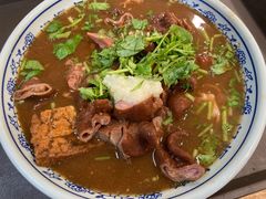 卤煮火烧-门框胡同百年卤煮(新街口店)