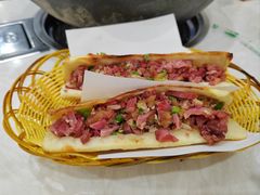 -秦小龙驴肉火烧馆