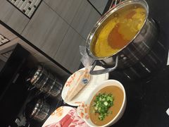 -呷哺呷哺(哈尔滨红博购物广场店)