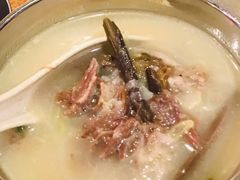 老妈特制牛尾汤-蒜香焼肉PURUSHIN(马场路店)