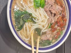 -云阿蛮云南生烫牛肉米线(奉贤路店)