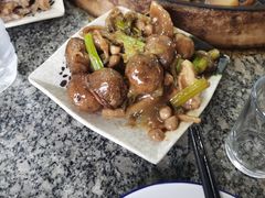 东北烀咸菜-天发长铁锅炖(王秀村店)