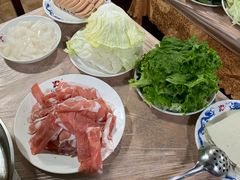 -鑫龙火锅城(环山路店)