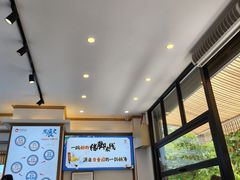 -力香园猪脚米线(金星店)