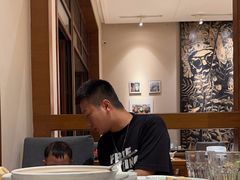 -黔蘑菇四季餐厅(观山湖店)