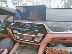 -上海宝宁宝马4S店