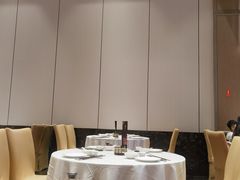 -景月阁空中食府(希尔顿酒店)