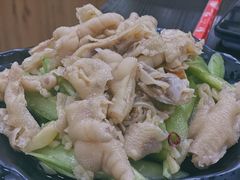 蒜香无骨鸡爪-鼎宏干锅牛肉(富城时代店)