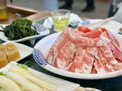 -楼外楼大刀肉传统火锅居(博学路店)