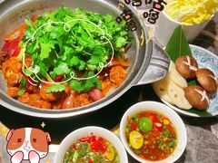 -禄婶鸡煲·打边炉