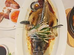 -万龙洲海鲜(大兴绿地缤纷城店)