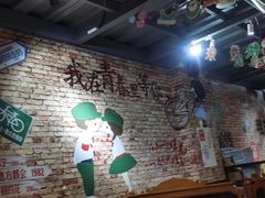 等位区-云晓光头烧烤吧(新大陆广场店)