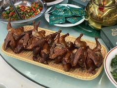 -五谷芳乳鸽王(海景店)