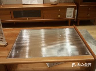 这家源氏木语的线下体验店人气很旺呀，上海有几家分店