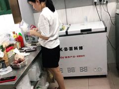 -肥猪仔小吃店(罗湖店)