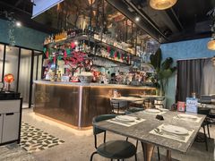 -SHADOWS•Bistro&Eatery(安福路店)