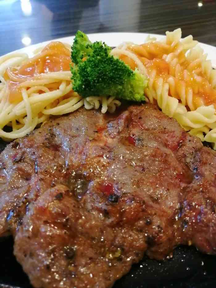 豪尚客牛排体验馆(紫荆山店)-"豪尚客牛排体验馆(紫荆山店)前往一家牛