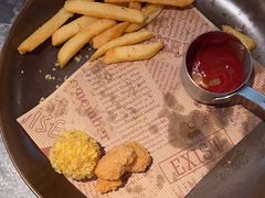 -芭莉与彩虹西餐厅(成都合生汇店)