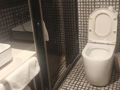 -速8精选酒店(北京工体三里屯春秀路店)
