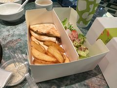 -靡瑅miti西式融合餐吧(星海湾水岸风情街店)