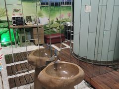 -简洛澜山酒店(武汉光谷步行街店)